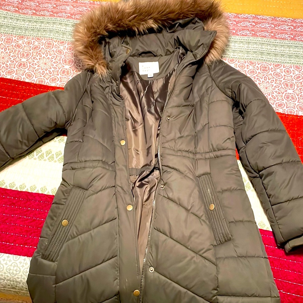 Winter coat. Army green with faux fur accent in hood